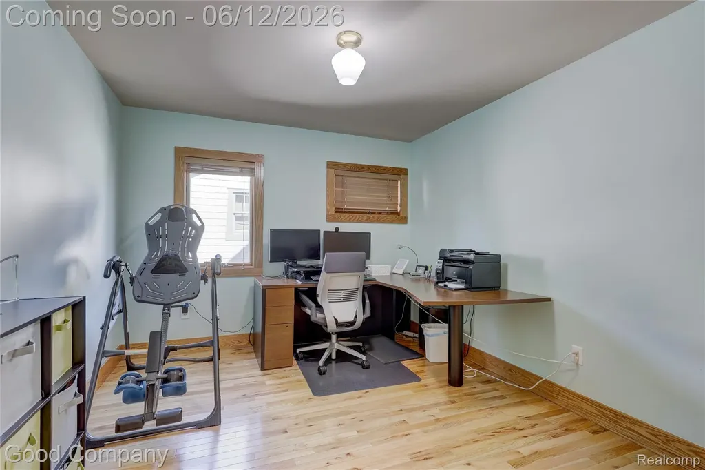 419 E 5th Street Royal Oak City MI 48067