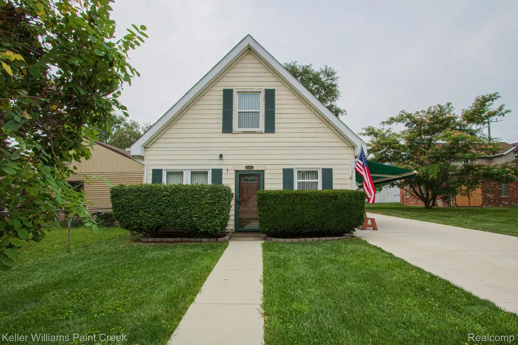 17501 Clarann Street Melvindale City MI 48122
