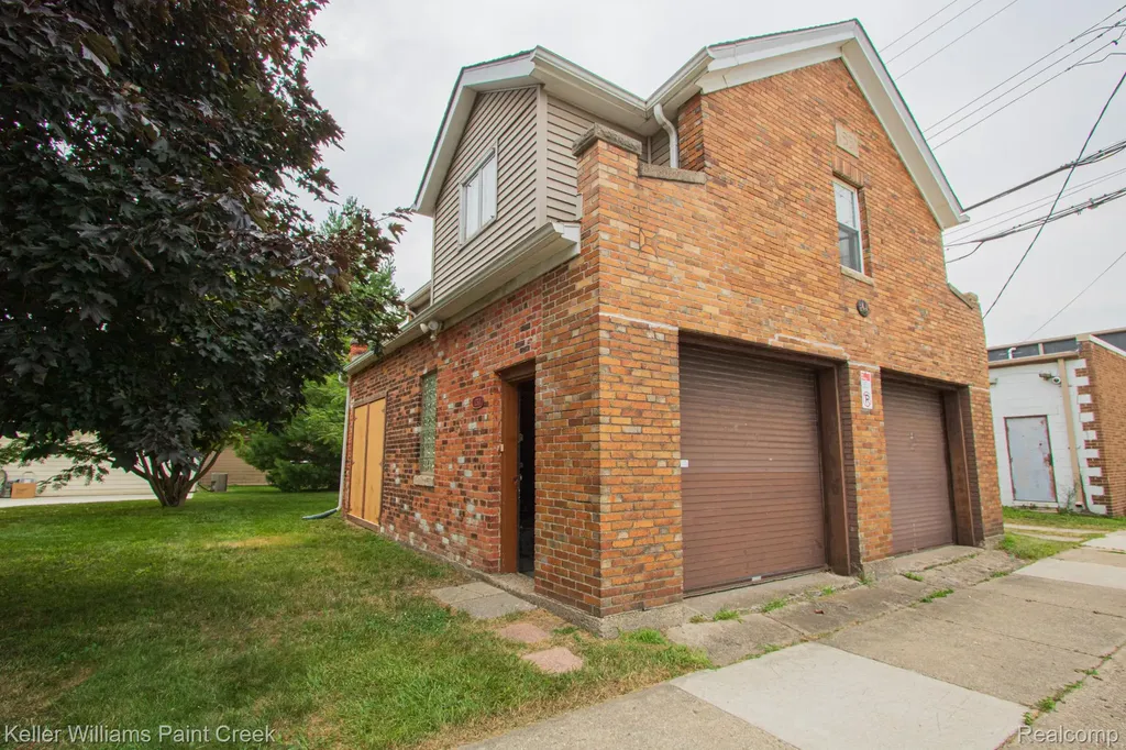 17501 Clarann Street Melvindale City MI 48122