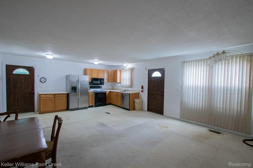 17501 Clarann Street Melvindale City MI 48122