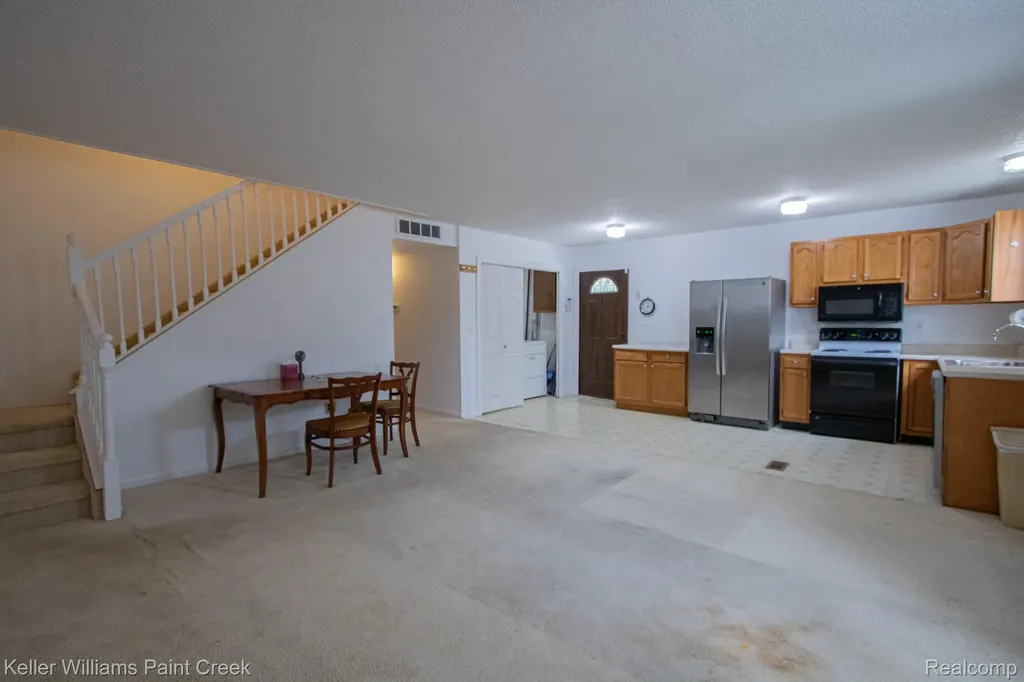 17501 Clarann Street Melvindale City MI 48122
