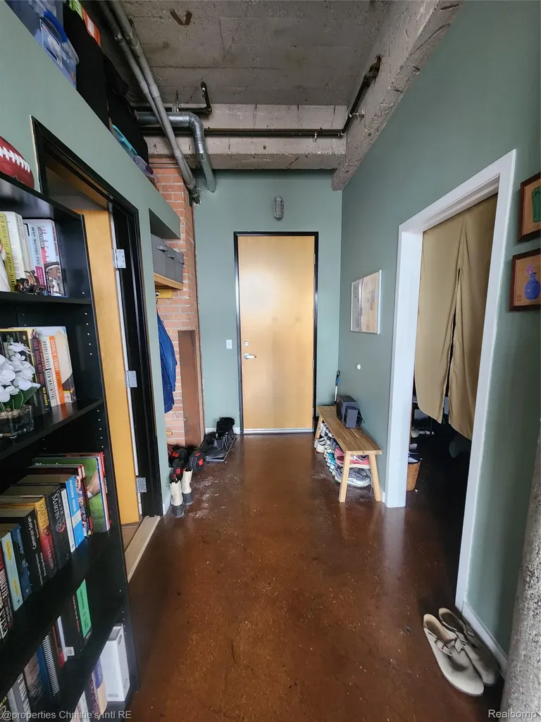 55 W Canfield Street Detroit City MI 48201
