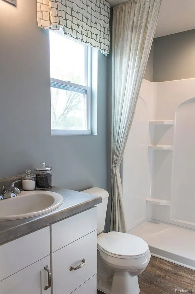 58398 Pembrooke Avenue New Haven Village MI 48048