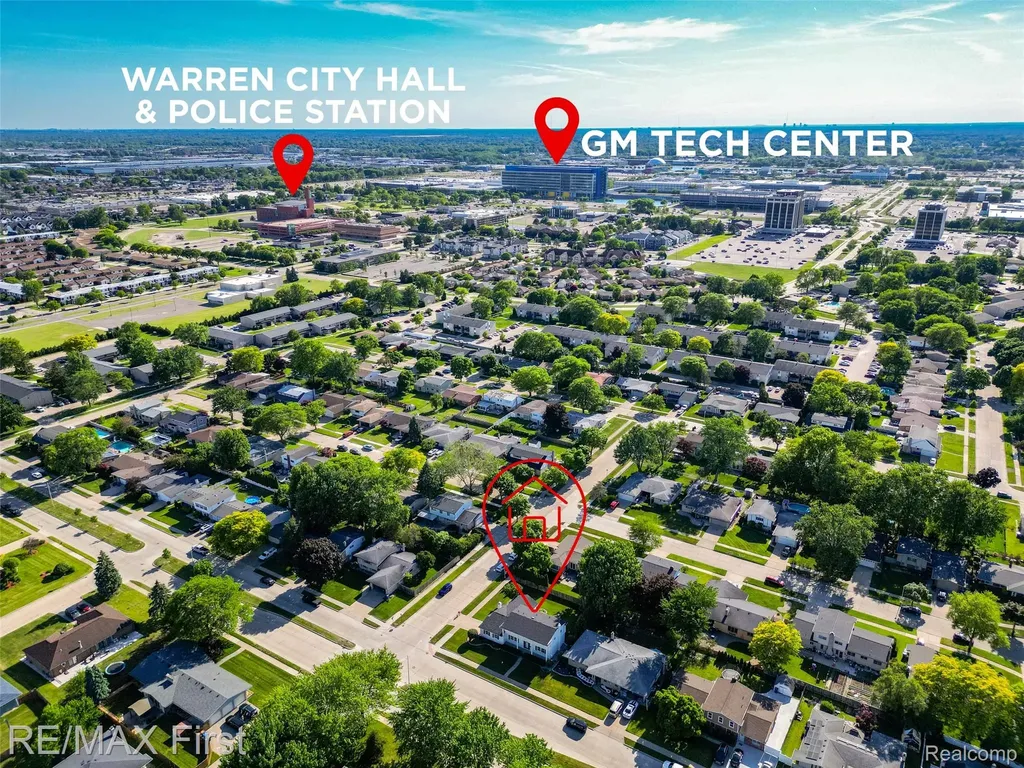 30607 Lorraine Avenue Warren City MI 48093