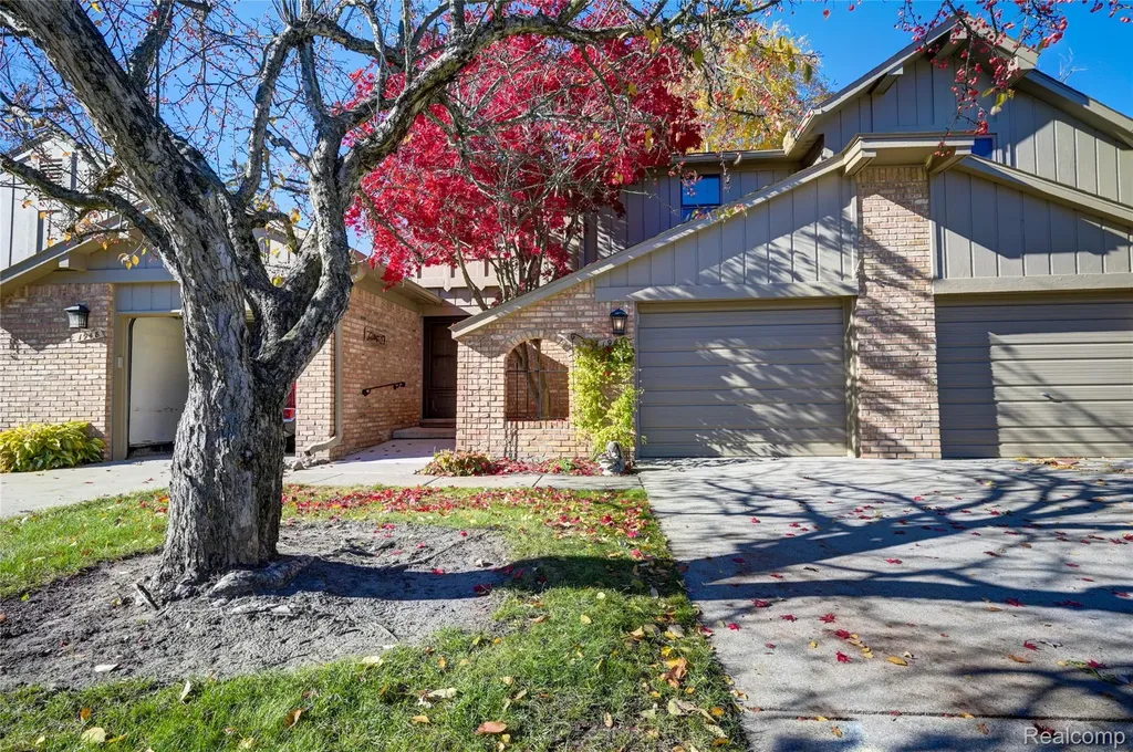 1946 White Birch Court Rochester City MI 48309