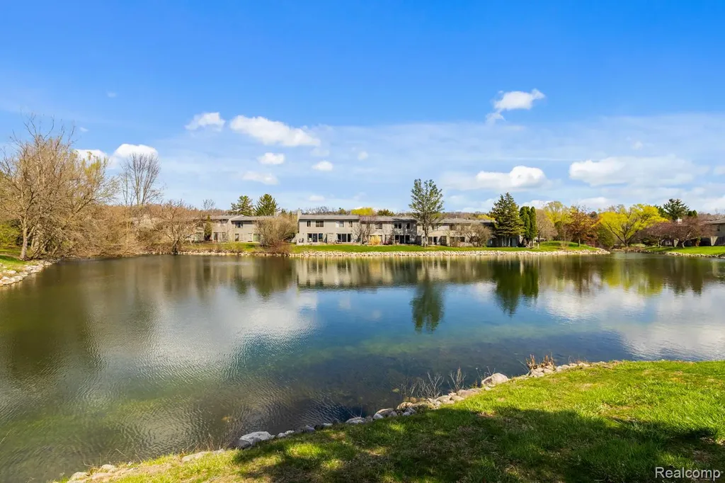 3123 Lake Haven Drive Ann Arbor City MI 48105