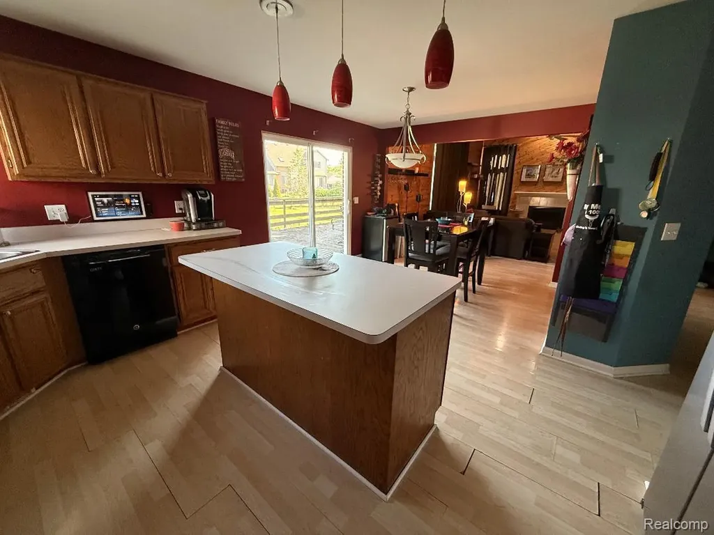 31167 Broderick Drive Chesterfield Township MI 48051