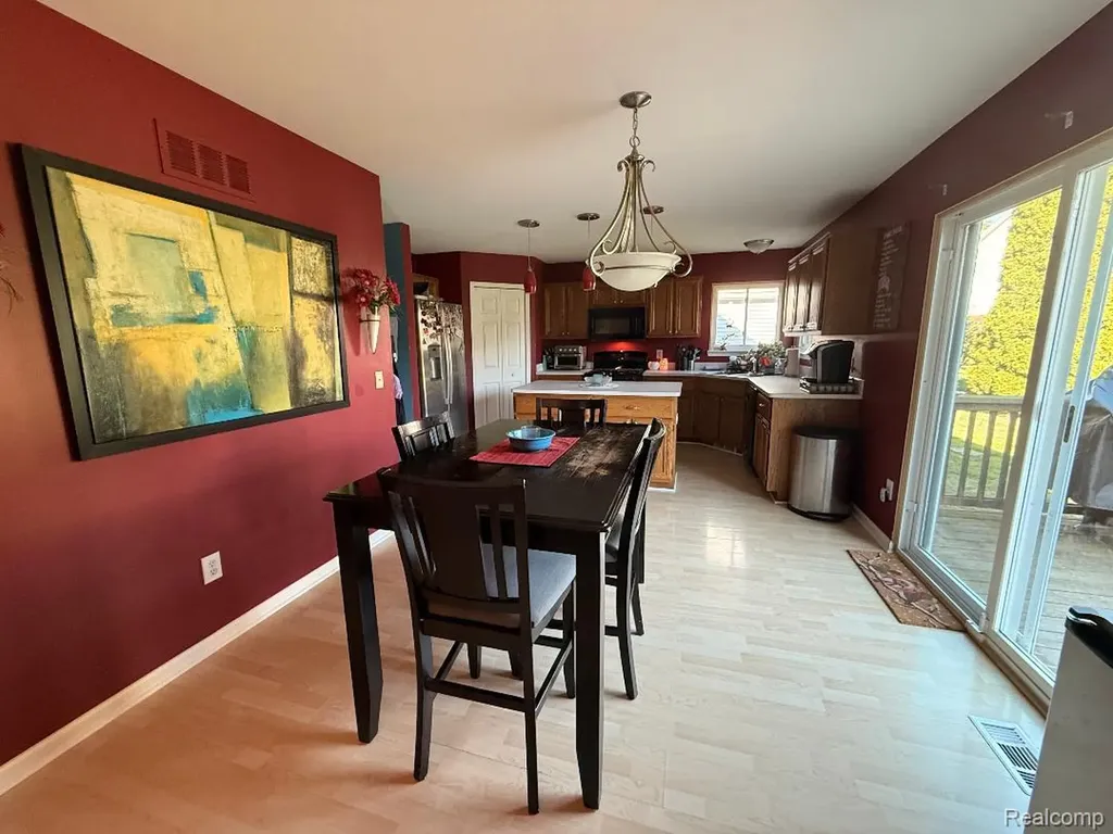 31167 Broderick Drive Chesterfield Township MI 48051