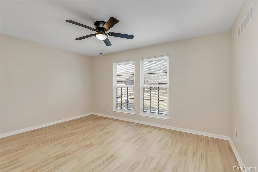 40526 Newport Drive Plymouth Charter Township MI 48170