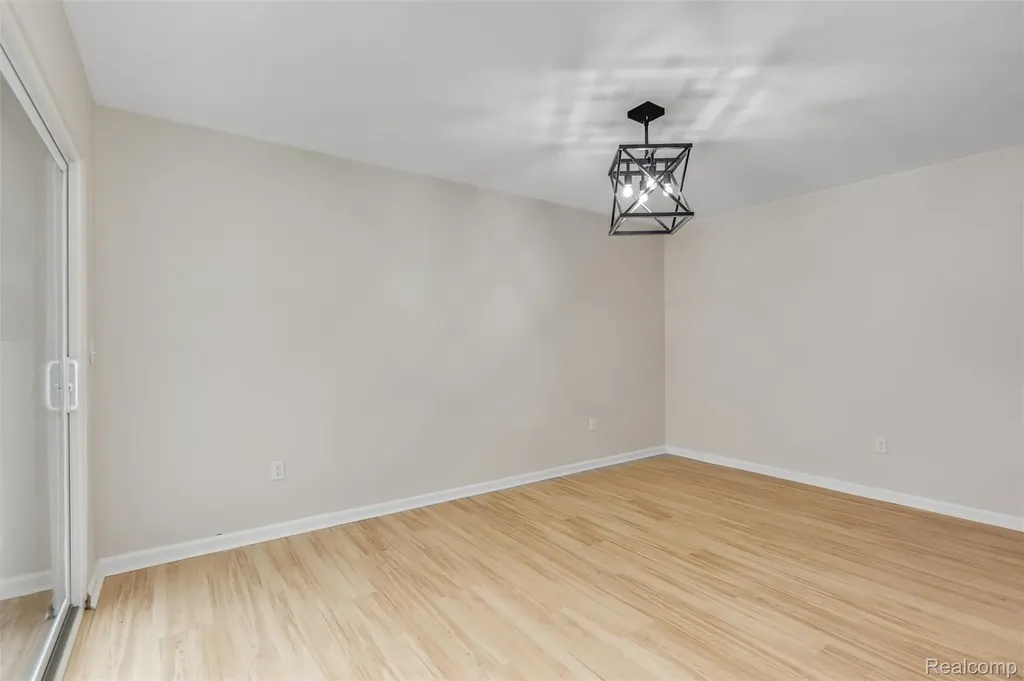 40526 Newport Drive Plymouth Charter Township MI 48170
