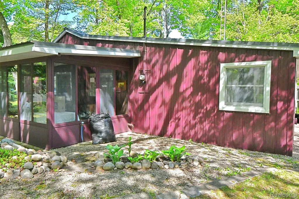 3732 Ste Maria Court Foster Township MI 48661