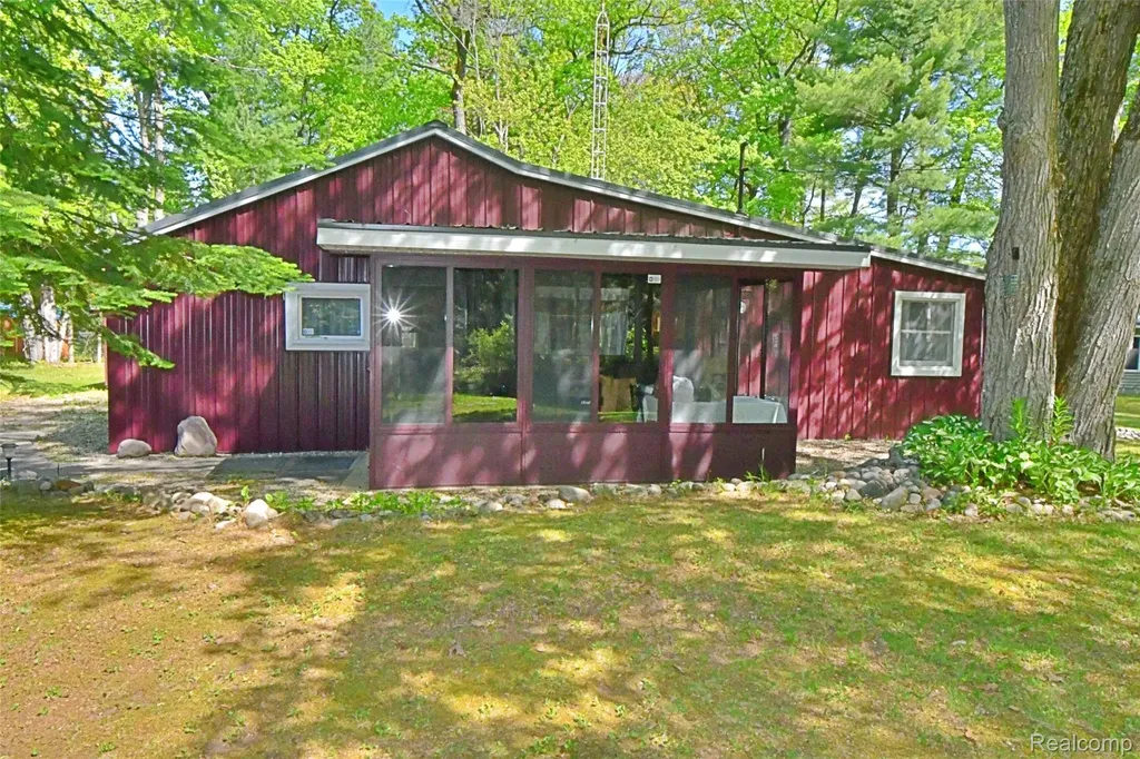 3732 Ste Maria Court Foster Township MI 48661