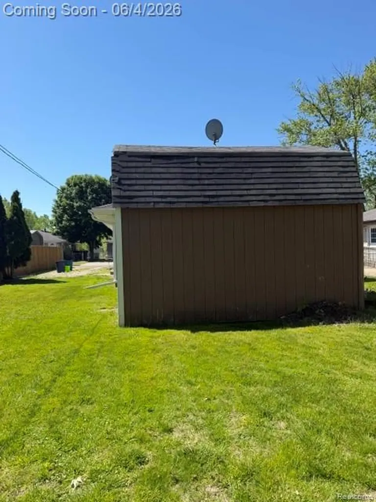 714 Lowell Street Marine City City MI 48039