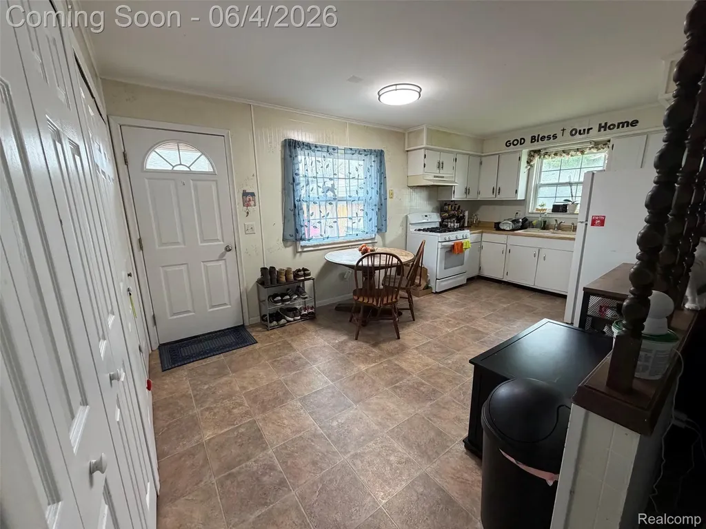 714 Lowell Street Marine City City MI 48039