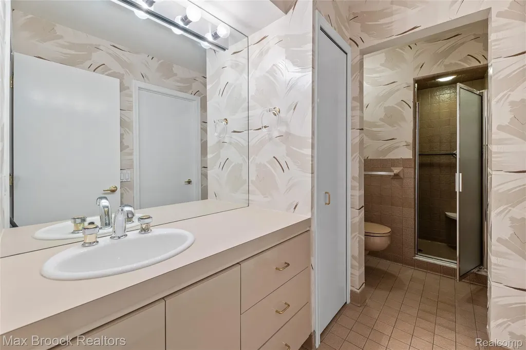 3685 Quail Hollow Drive Bloomfield Hills City MI 48302