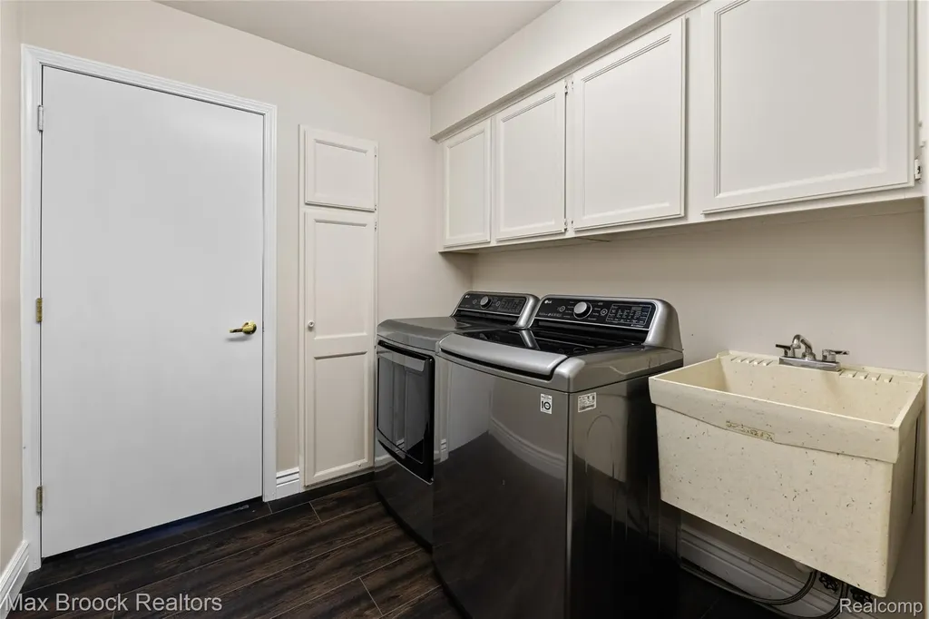 3685 Quail Hollow Drive Bloomfield Hills City MI 48302