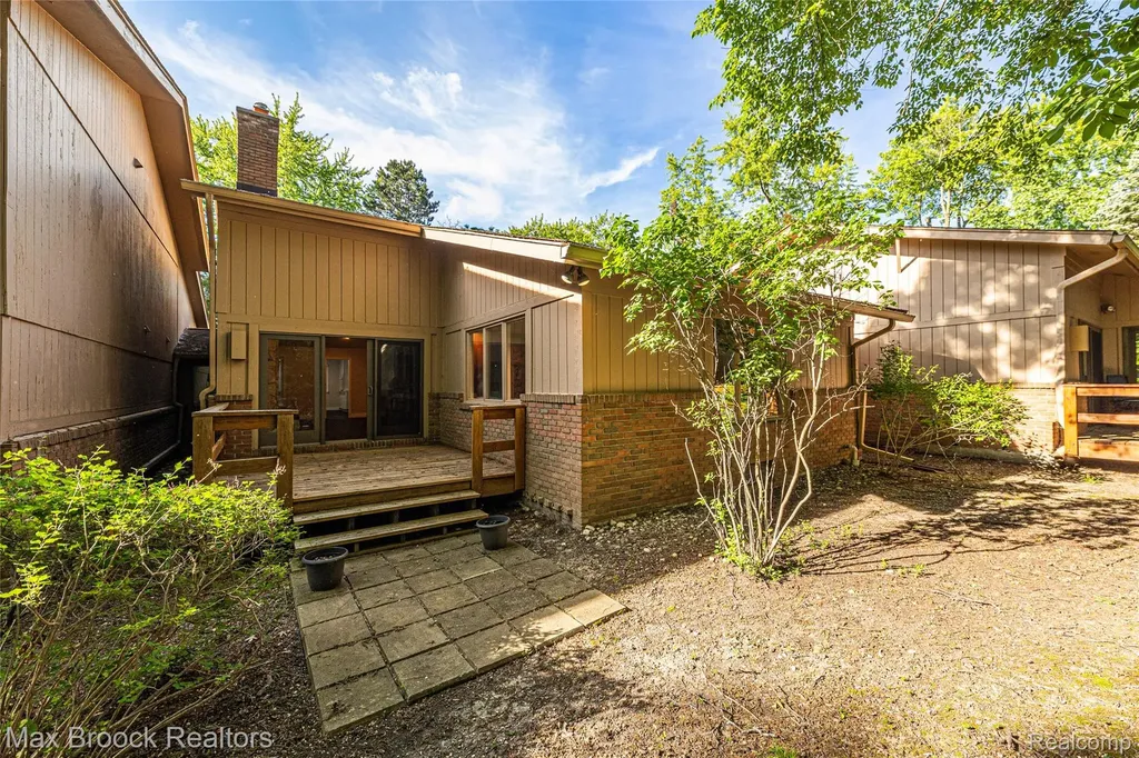 3685 Quail Hollow Drive Bloomfield Hills City MI 48302