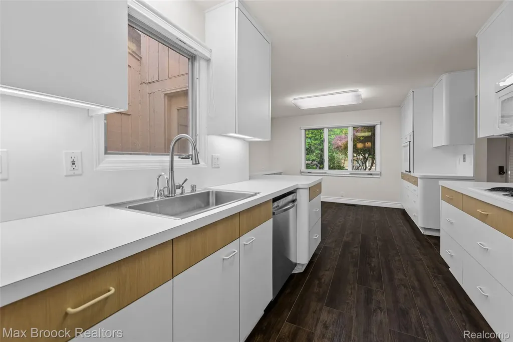 3685 Quail Hollow Drive Bloomfield Hills City MI 48302
