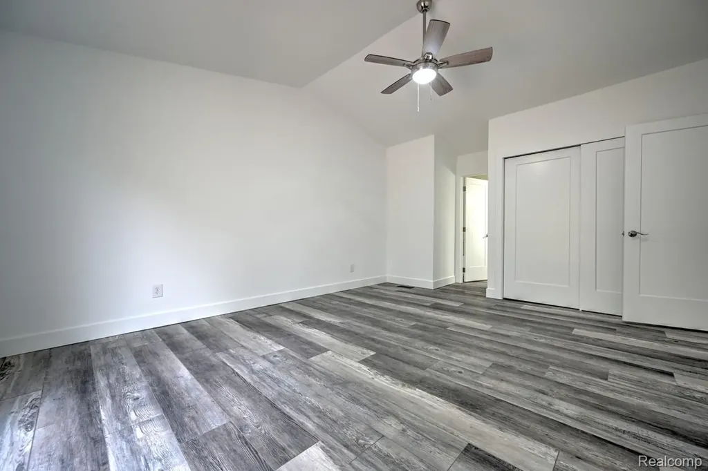1569 Oak Grove Drive Walled Lake City MI 48390