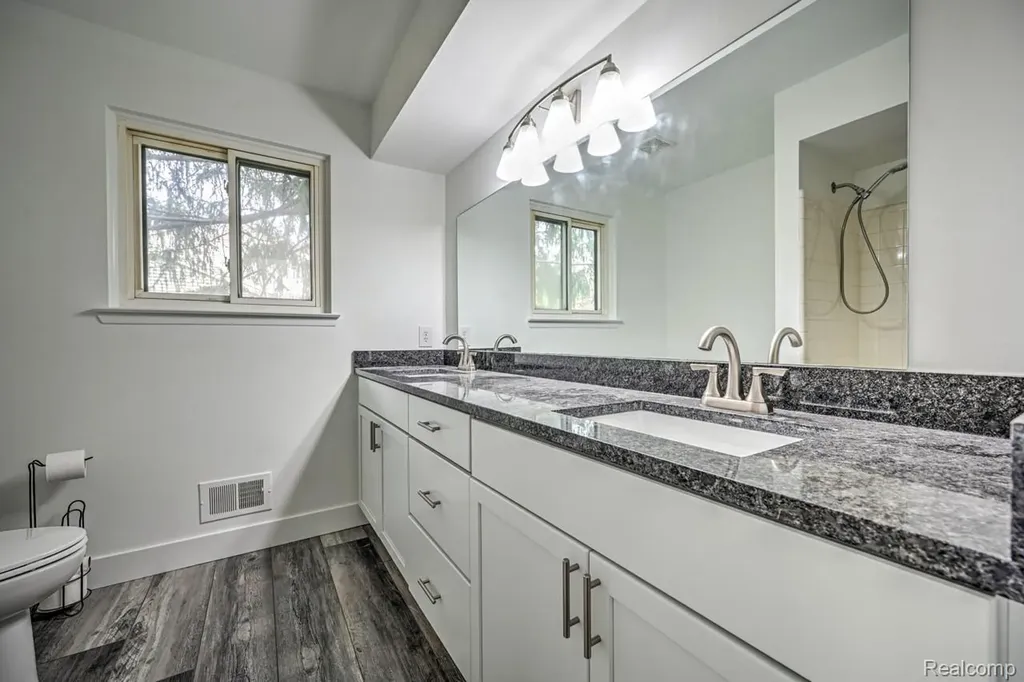 1569 Oak Grove Drive Walled Lake City MI 48390
