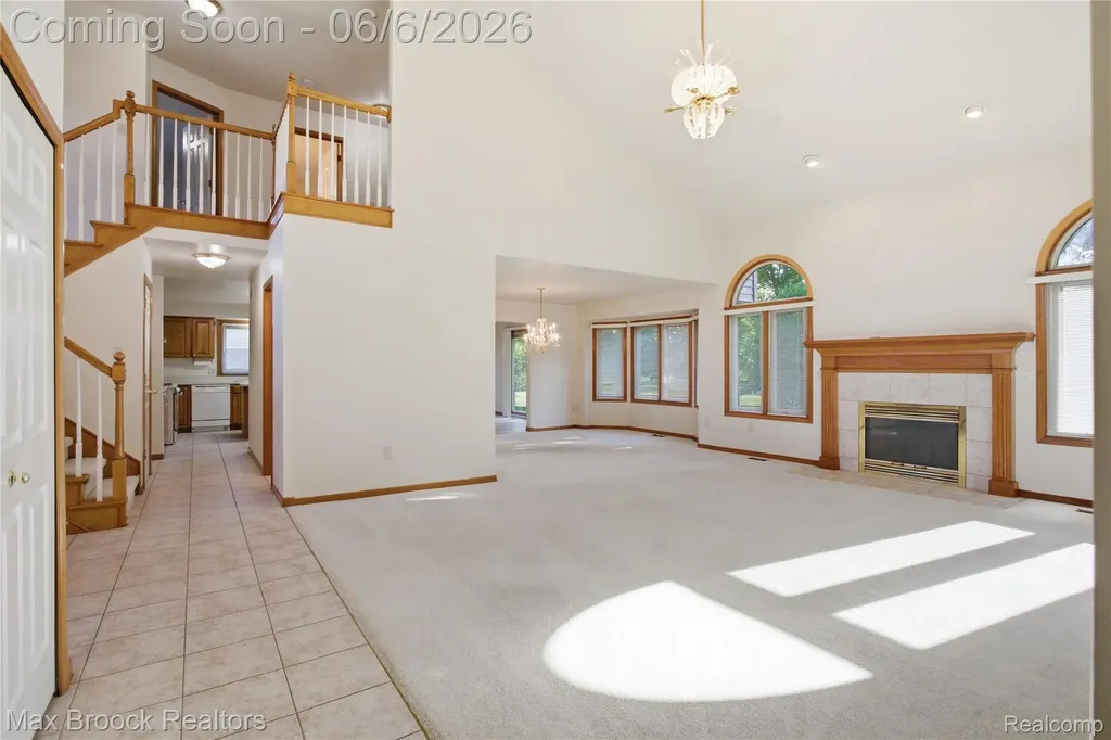 46547 Glen Eagle Drive Shelby Charter Township MI 48315