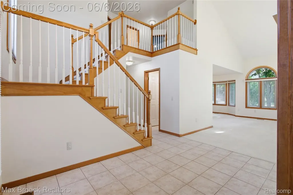 46547 Glen Eagle Drive Shelby Charter Township MI 48315