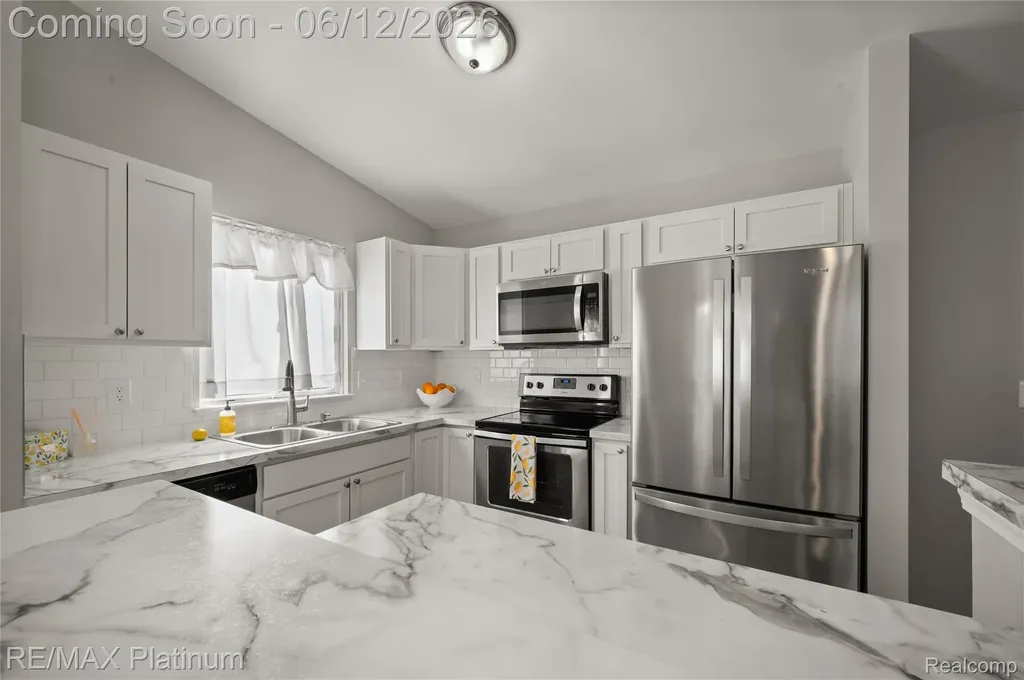 1108 Lake Park Drive Mundy Township MI 48439
