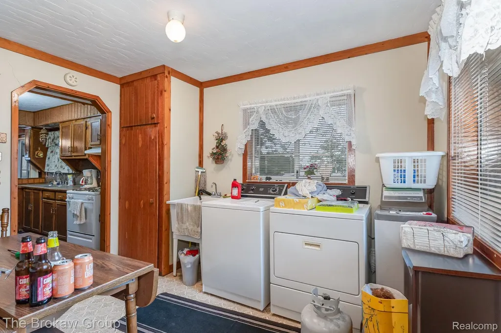 4448 Loon Lake Road Plainfield Township MI 48739