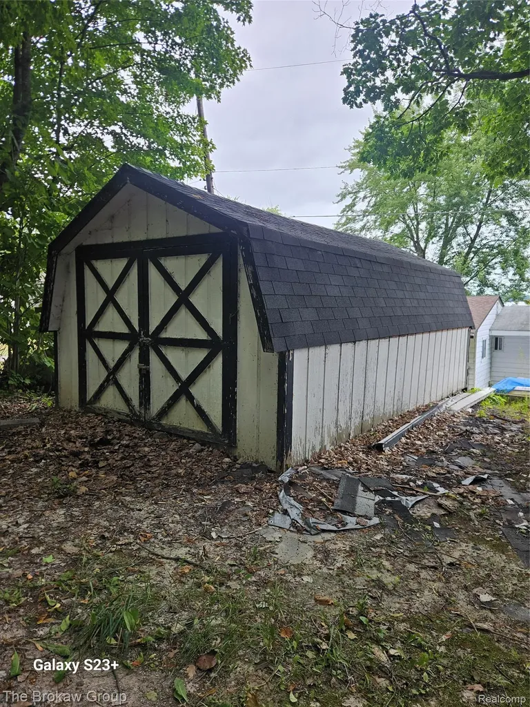 4448 Loon Lake Road Plainfield Township MI 48739
