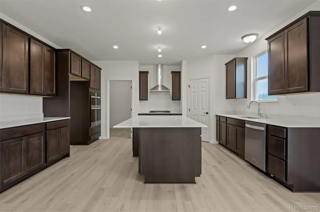26591 Triple Crown Drive South Lyon City MI 48178