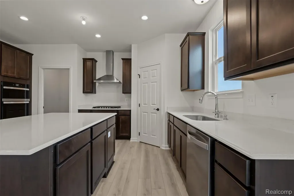 26591 Triple Crown Drive South Lyon City MI 48178