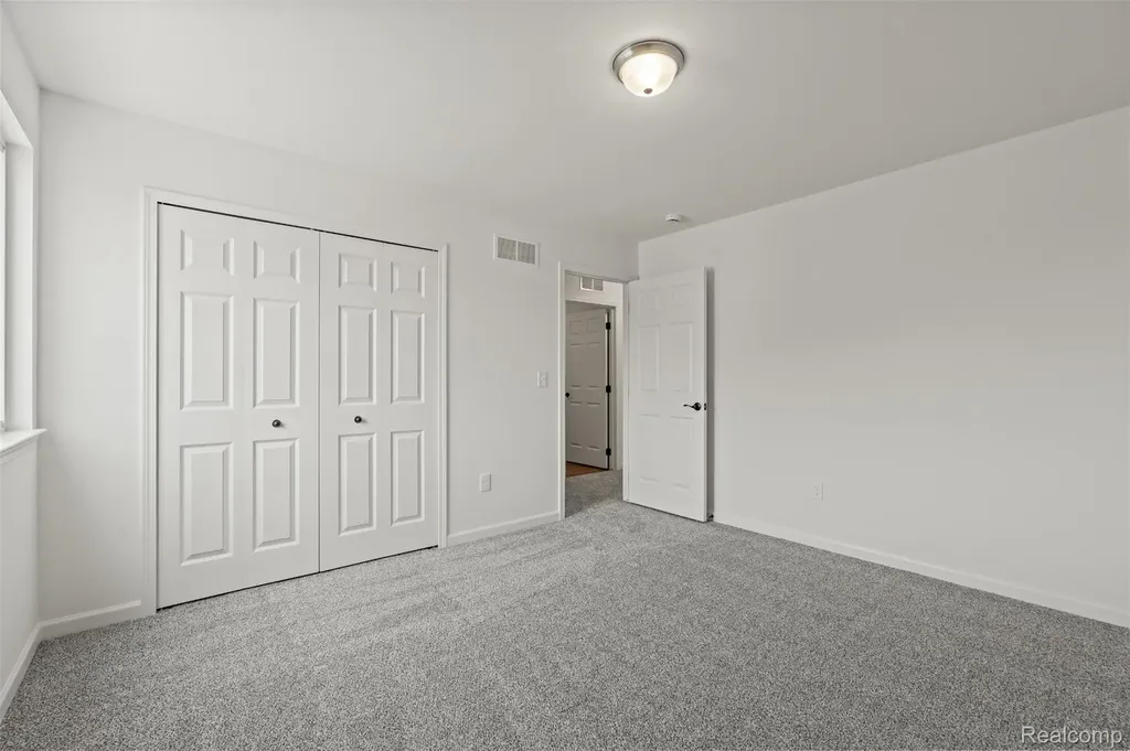 26591 Triple Crown Drive South Lyon City MI 48178