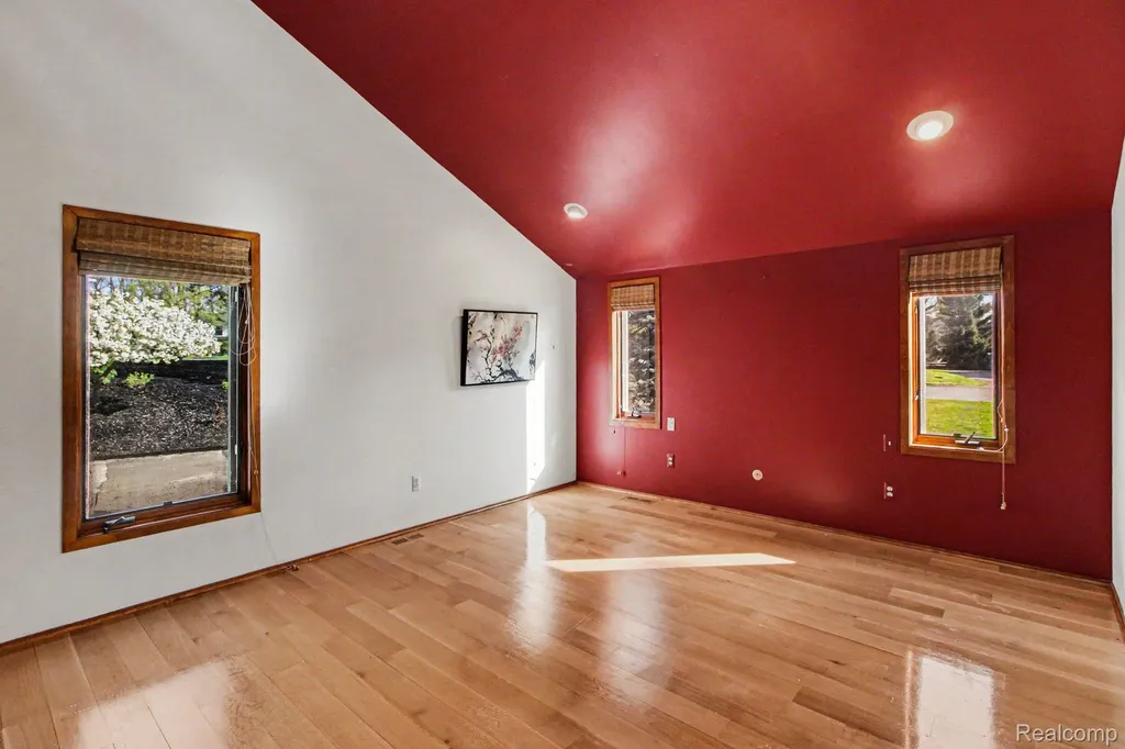 2501 Doleman Drive West Bloomfield Charter Township MI 48324