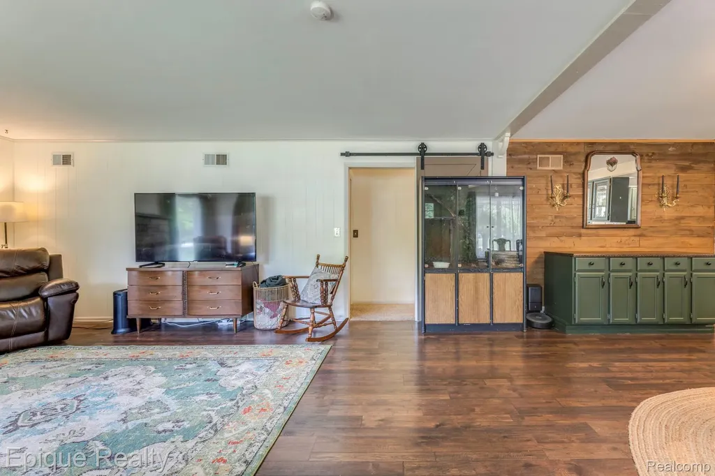 3750 Parker Road Fort Gratiot Charter Township MI 48059