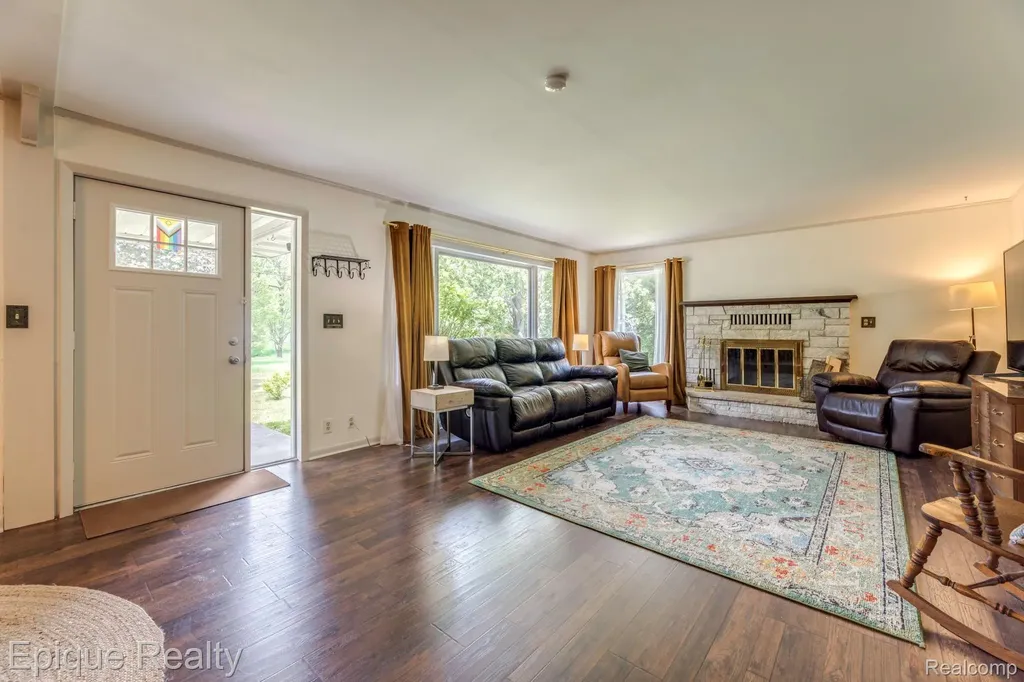 3750 Parker Road Fort Gratiot Charter Township MI 48059