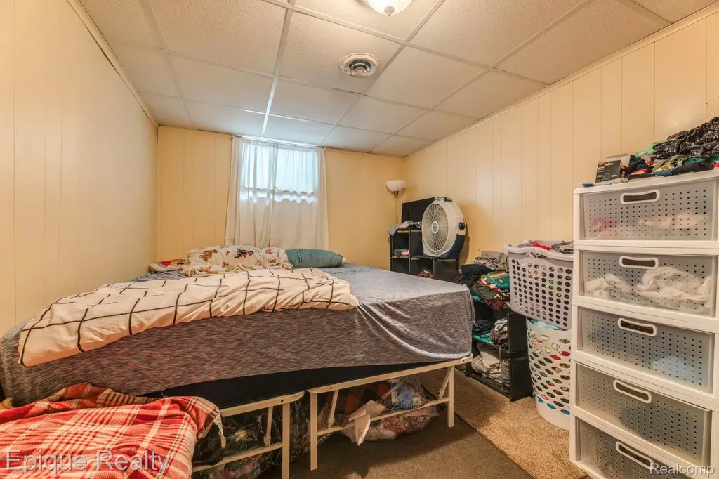 3750 Parker Road Fort Gratiot Charter Township MI 48059
