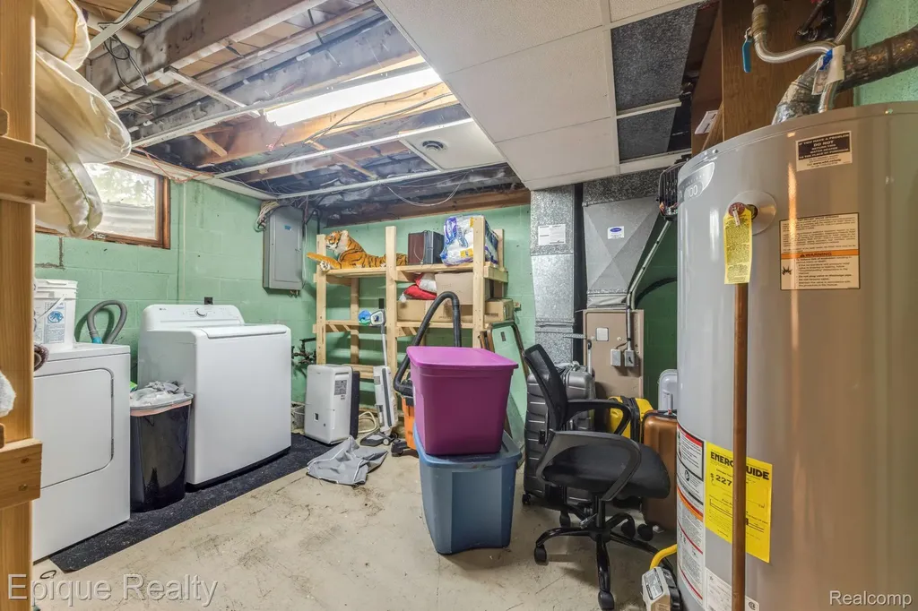 3750 Parker Road Fort Gratiot Charter Township MI 48059
