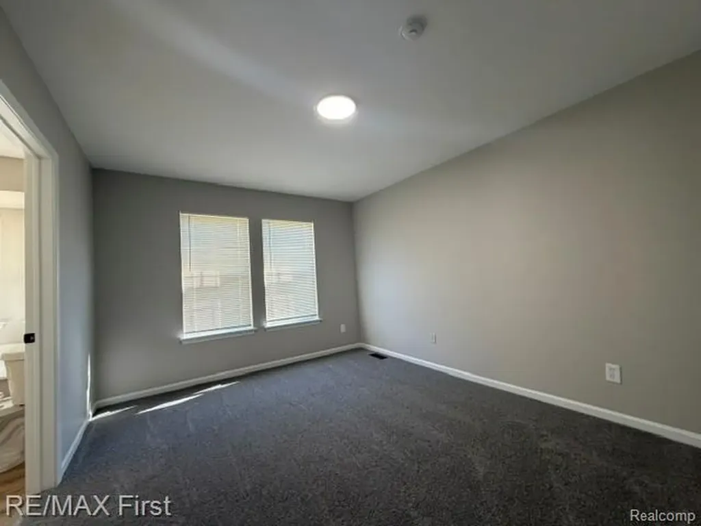 3865 Hunters Way Court Canton Charter Township MI 48188