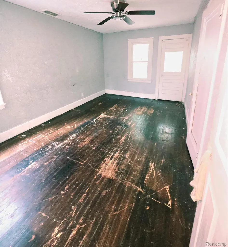 16169 Roselawn Street Detroit City MI 48221