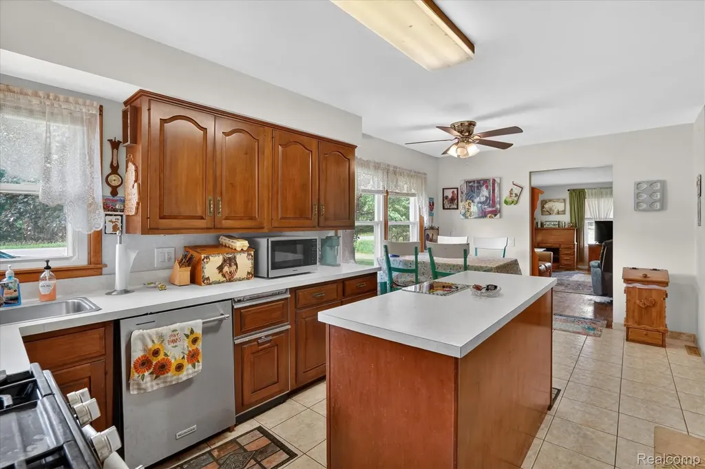 25692 M 60 Homer Township MI 49245