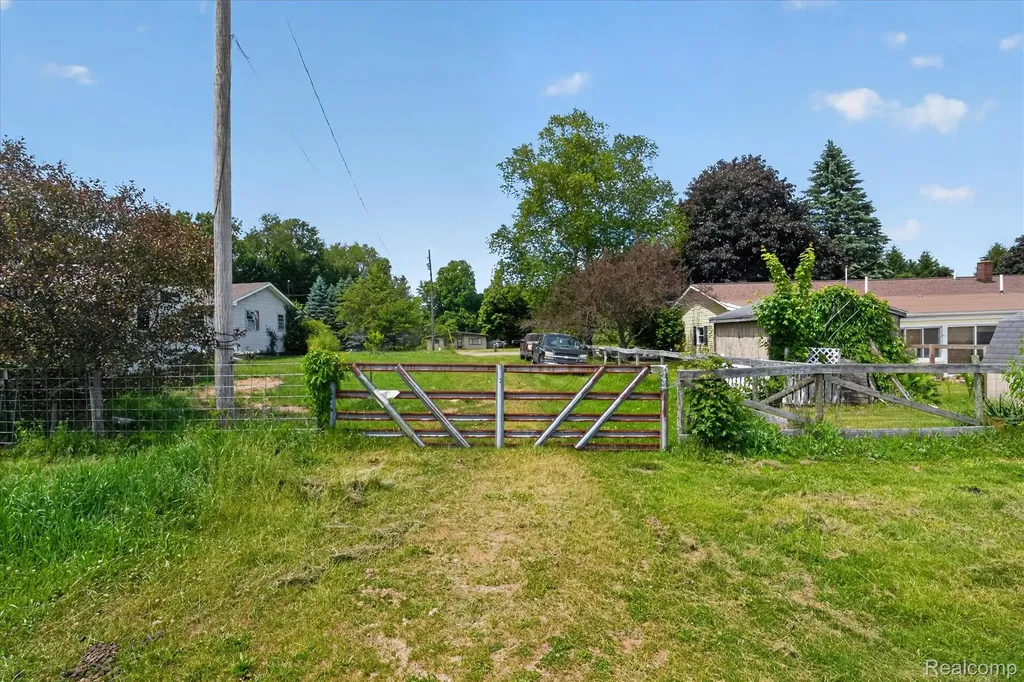 25692 M 60 Homer Township MI 49245