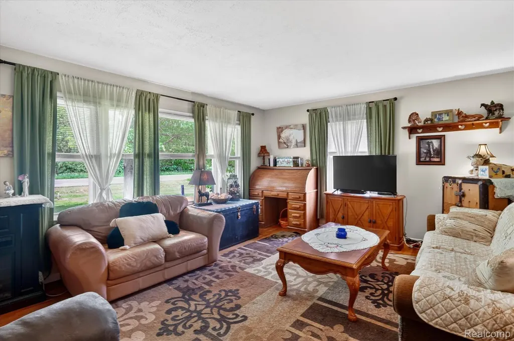 25692 M 60 Homer Township MI 49245