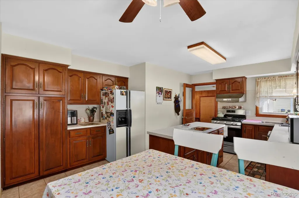 25692 M 60 Homer Township MI 49245