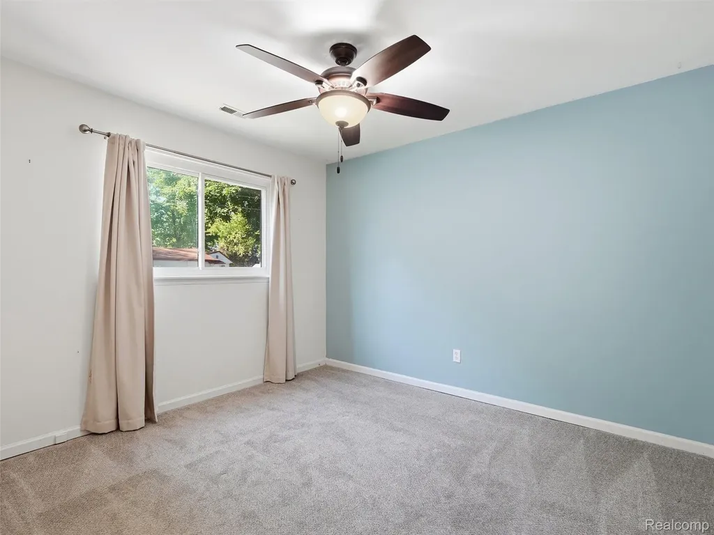 27729 Shiawassee Road Farmington City MI 48336