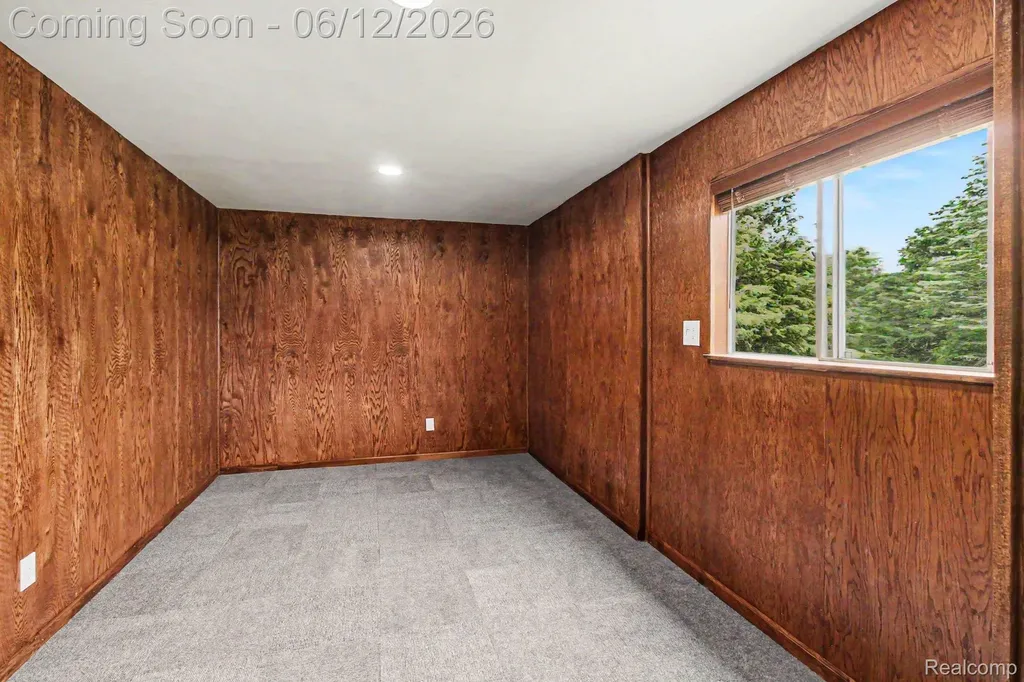 10186 Converse Road Handy Township MI 48836