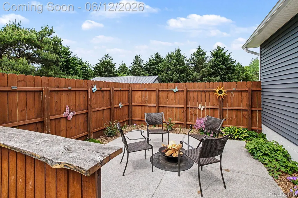 10186 Converse Road Handy Township MI 48836