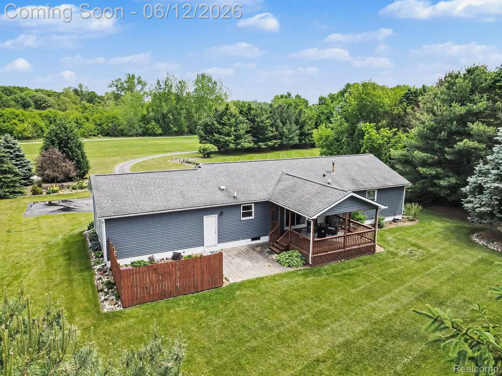 10186 Converse Road Handy Township MI 48836