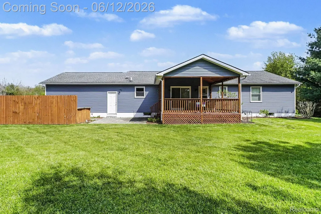 10186 Converse Road Handy Township MI 48836