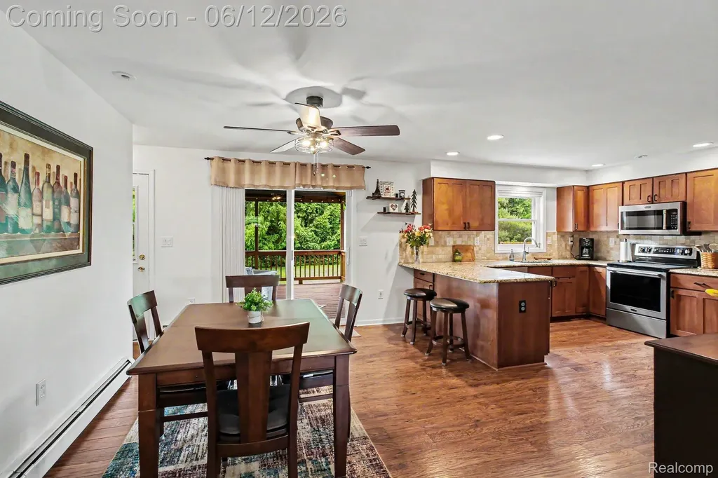10186 Converse Road Handy Township MI 48836