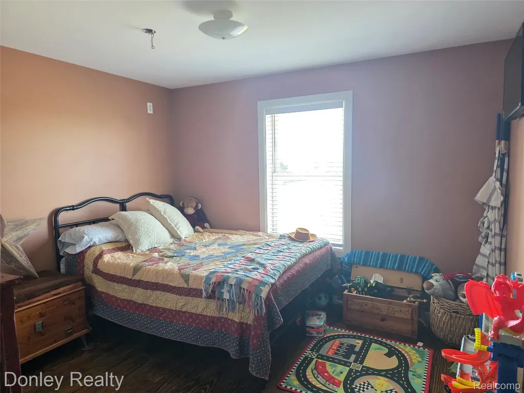 5121 Cotter Road Marlette City MI 48453